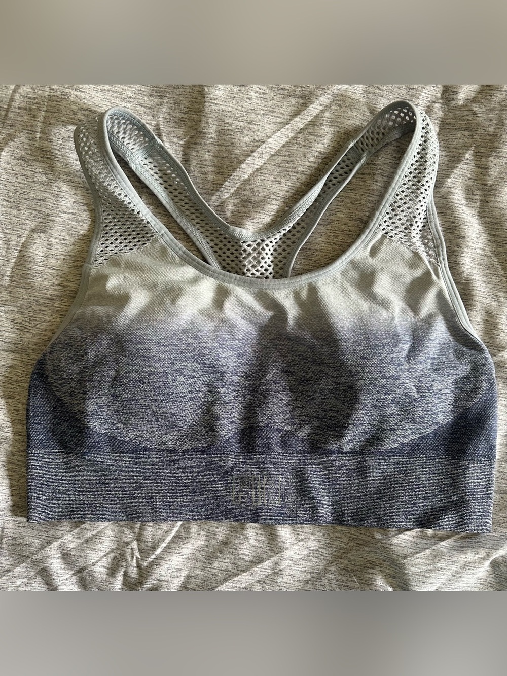 PINK Victoria’s Secret Heathered Blue Ombré Racerback Sports Bra size medium